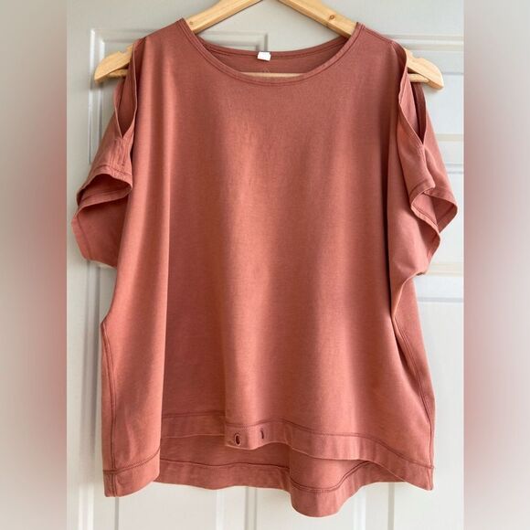 Lululemon Women’s Short Sleeve Tee Size 2 - Picture 8 of 11